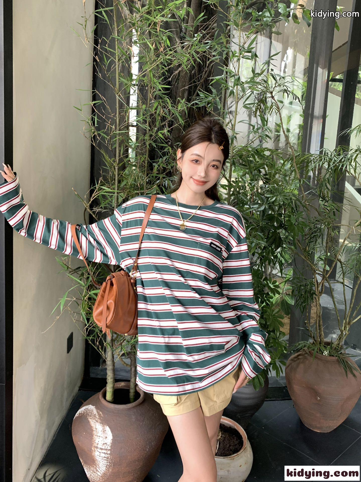 カジュアル ストライプ 長袖Tシャツ ミュウミュウ Tシャツ コピー 合わせやすい-0