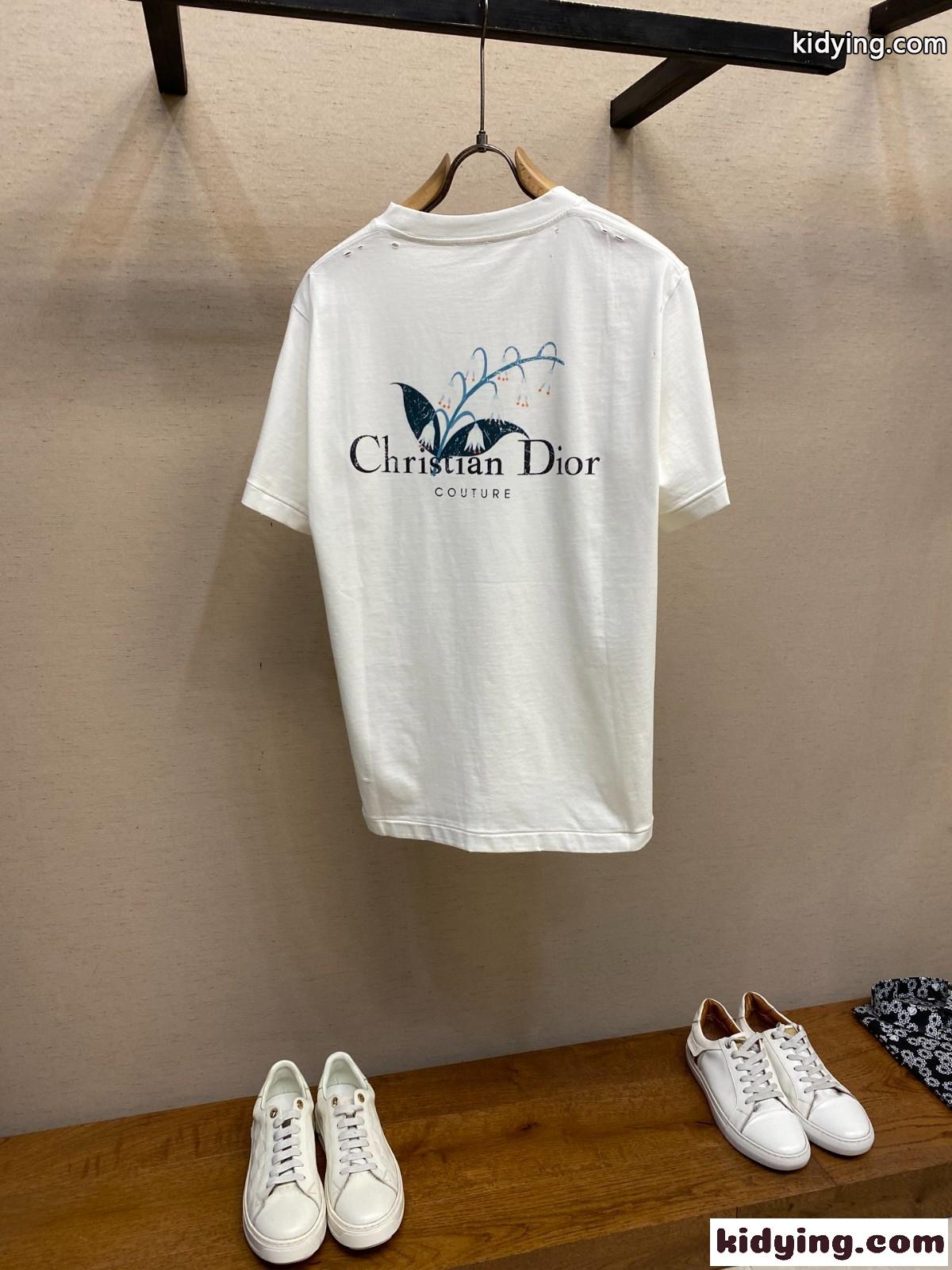 カジュアル 合わせやすい 半袖Tシャツ クリスチャン・ディオール Tシャツ スーパーコピー ホワイト-0