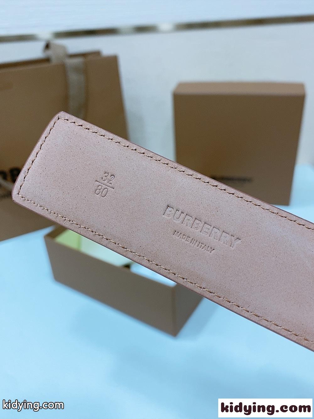 バーバリー ベルト コピー 洗練された 上品 TBバックル 合わせやすい レザーベルト-3