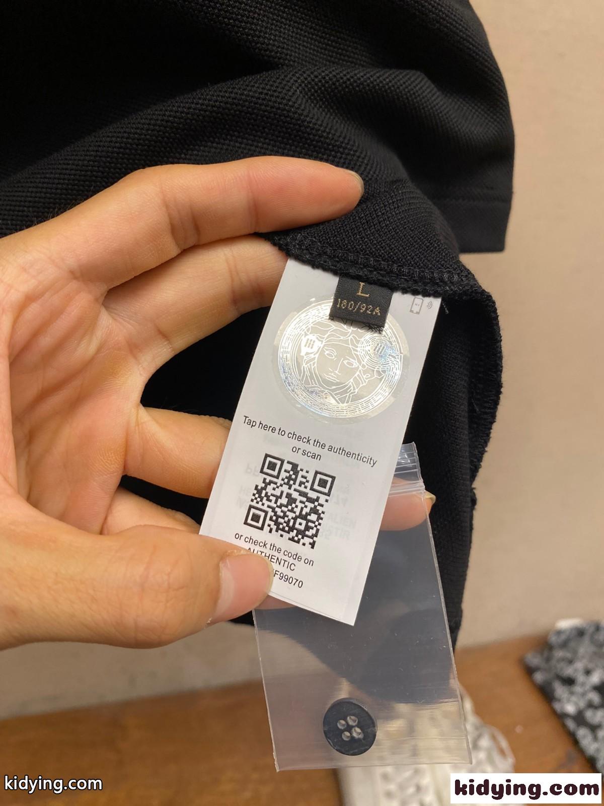 人気 メドゥーサ グレカ ポロシャツ ヴェルサーチェ Tシャツ スーパーコピー ブラック-3