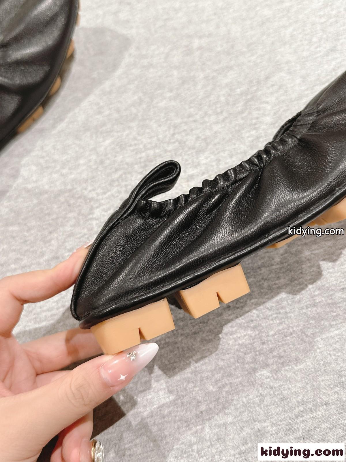 カジュアル ショア バレリーナ ボッテガ・ヴェネタ シューズ スーパーコピー ブラック-4