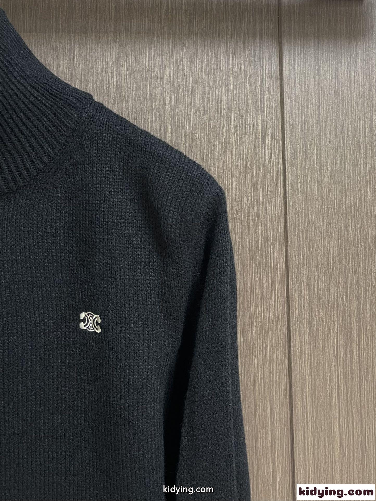 トリオンフ刺繍 セリーヌ セーター コピー ハーフジップ ニット ブラック-2