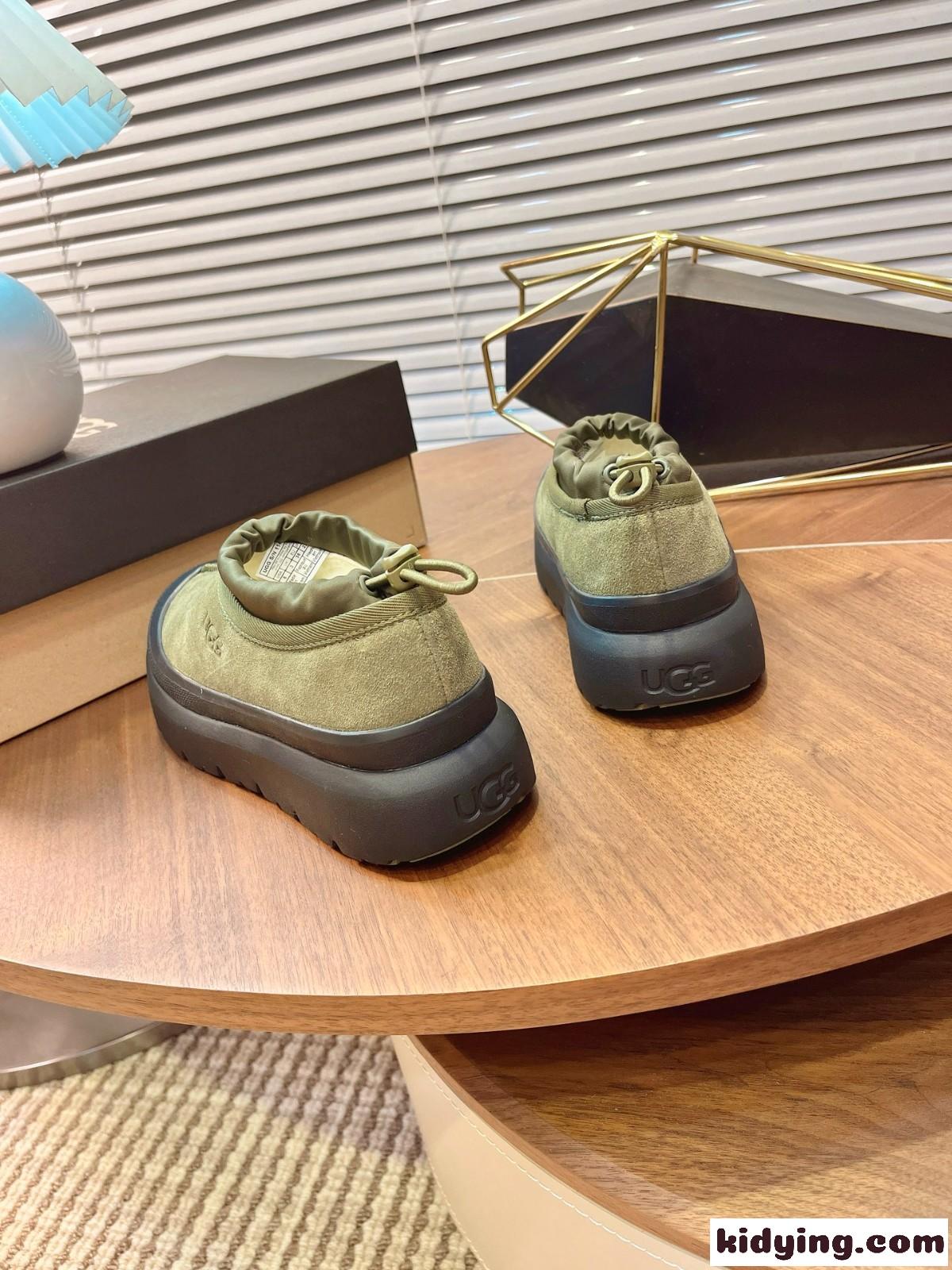 合わせやすい カジュアル スエード スリッポン UGG アグ スーパーコピー レディース メンズ-3