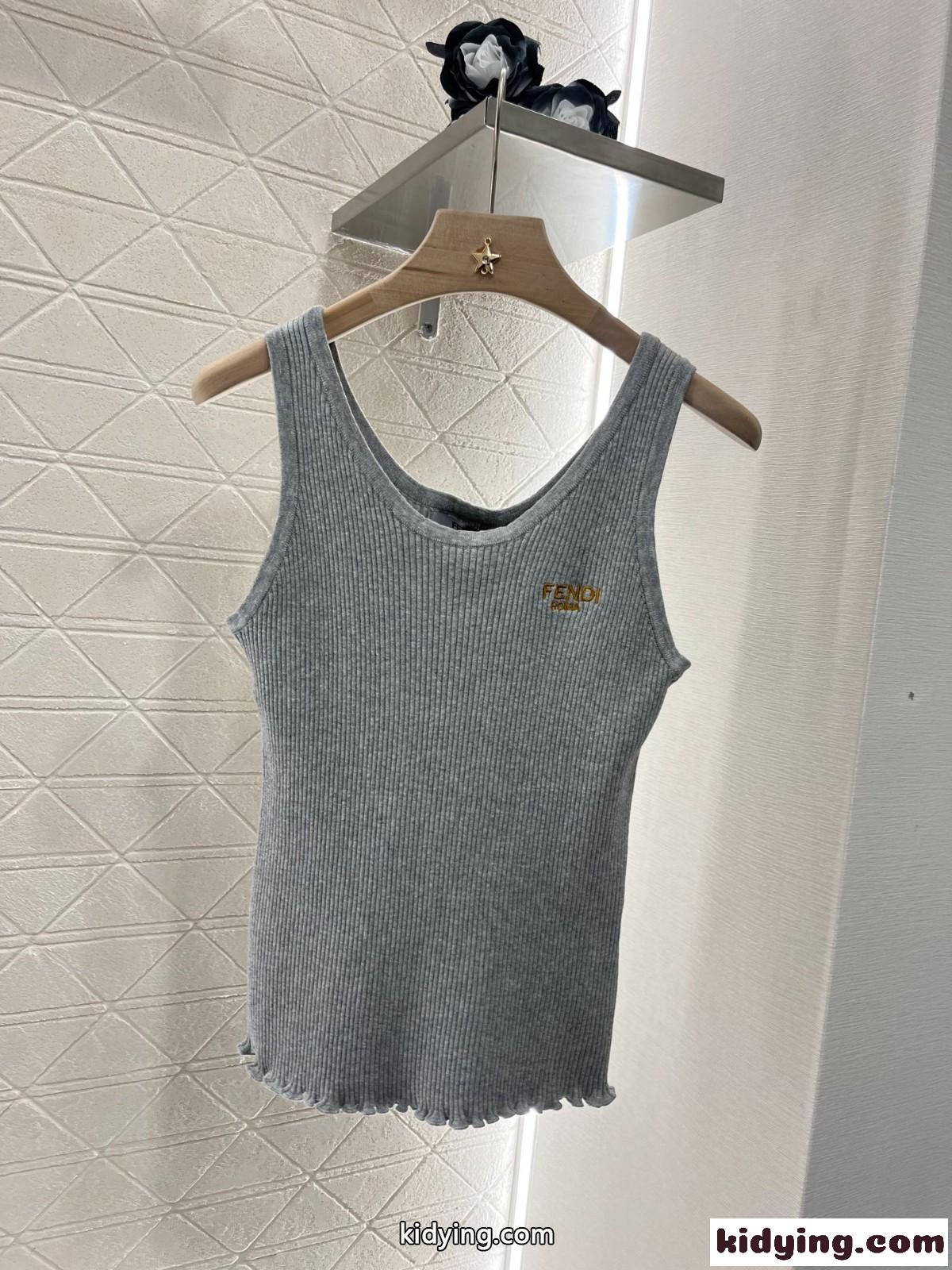 シンプル 刺繍入り リブ編みニット タンクトップ フェンディ ニット コピー グレー-1
