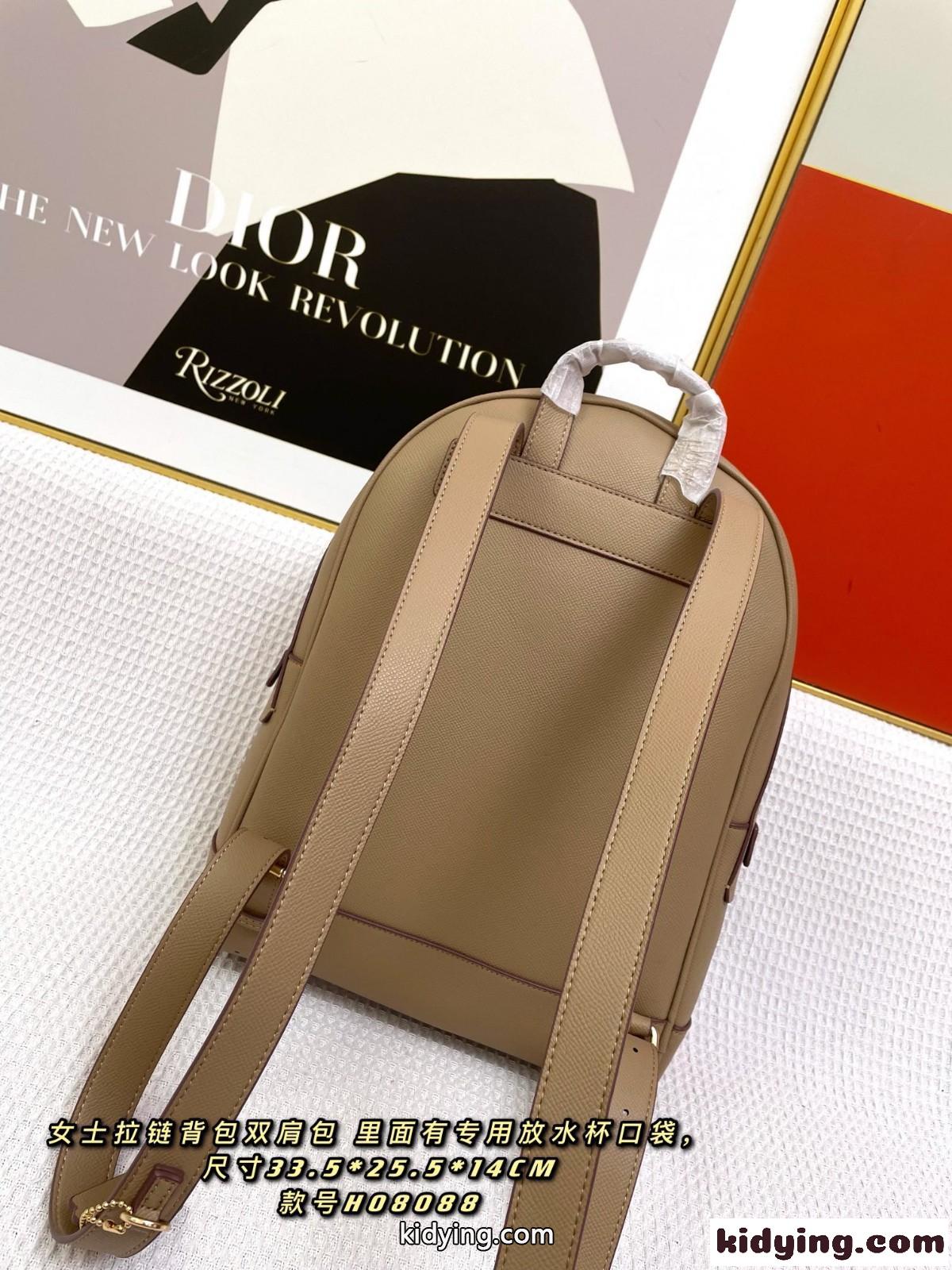 軽量 カジュアル コーチ バッグ コピー おしゃれ レディース 人気 定番 リュック バックパック-1