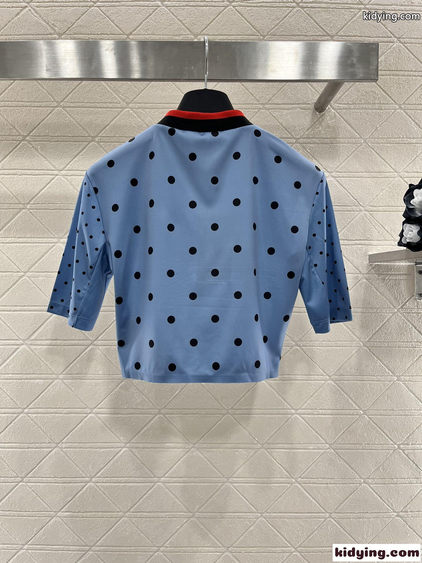 ポルカドット 半袖 トップス フェンディ Tシャツ スーパーコピー-2
