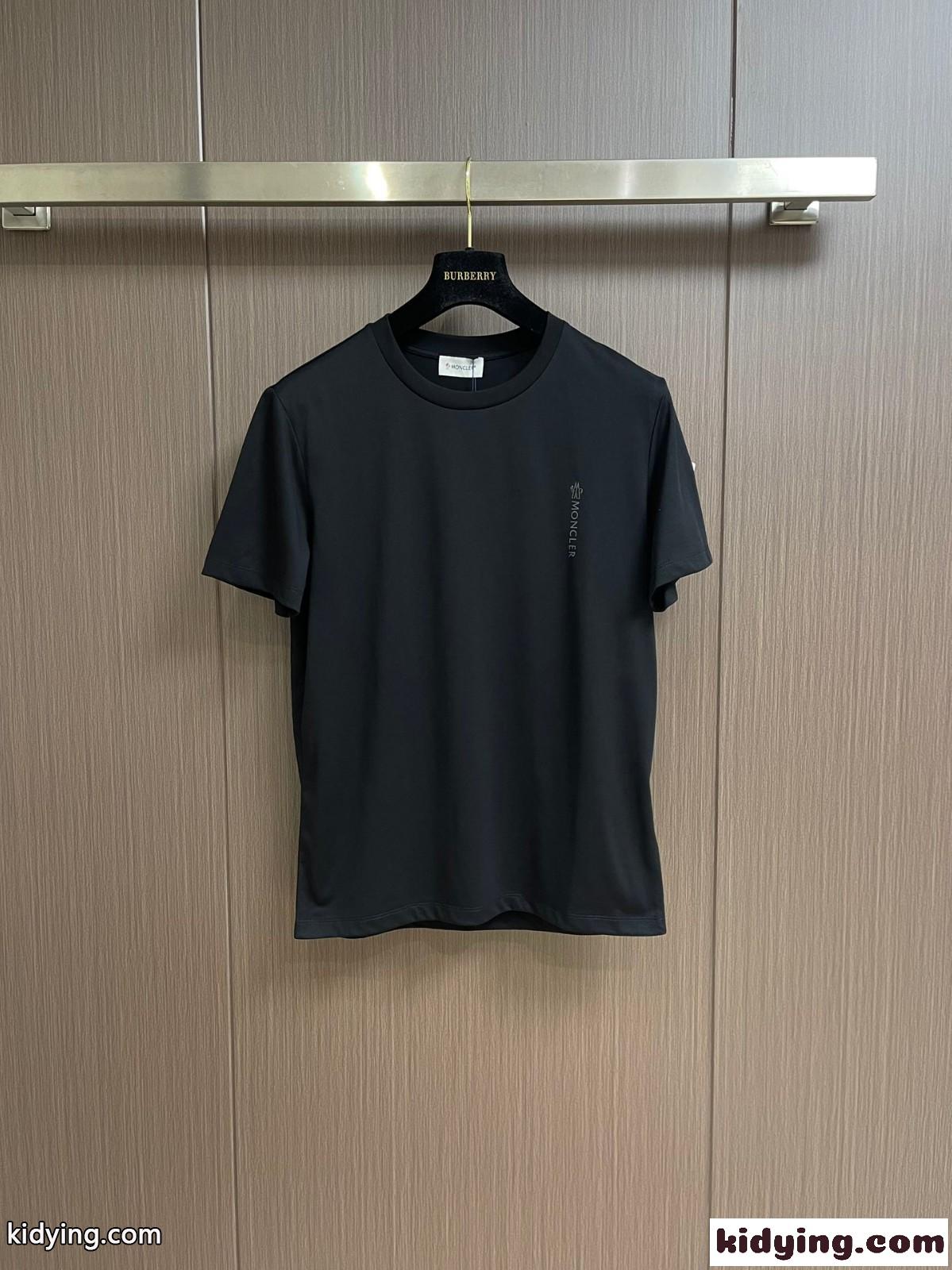 シンプル 定番 モンクレール Tシャツ コピー ロゴ入り 半袖Tシャツ ホワイト-0