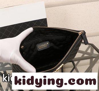 ​chanelシャネルの典型的な爆発型Ipad シャネル バッグ 小さめコピー 羊皮シリーズの皮カバーバッグ-0