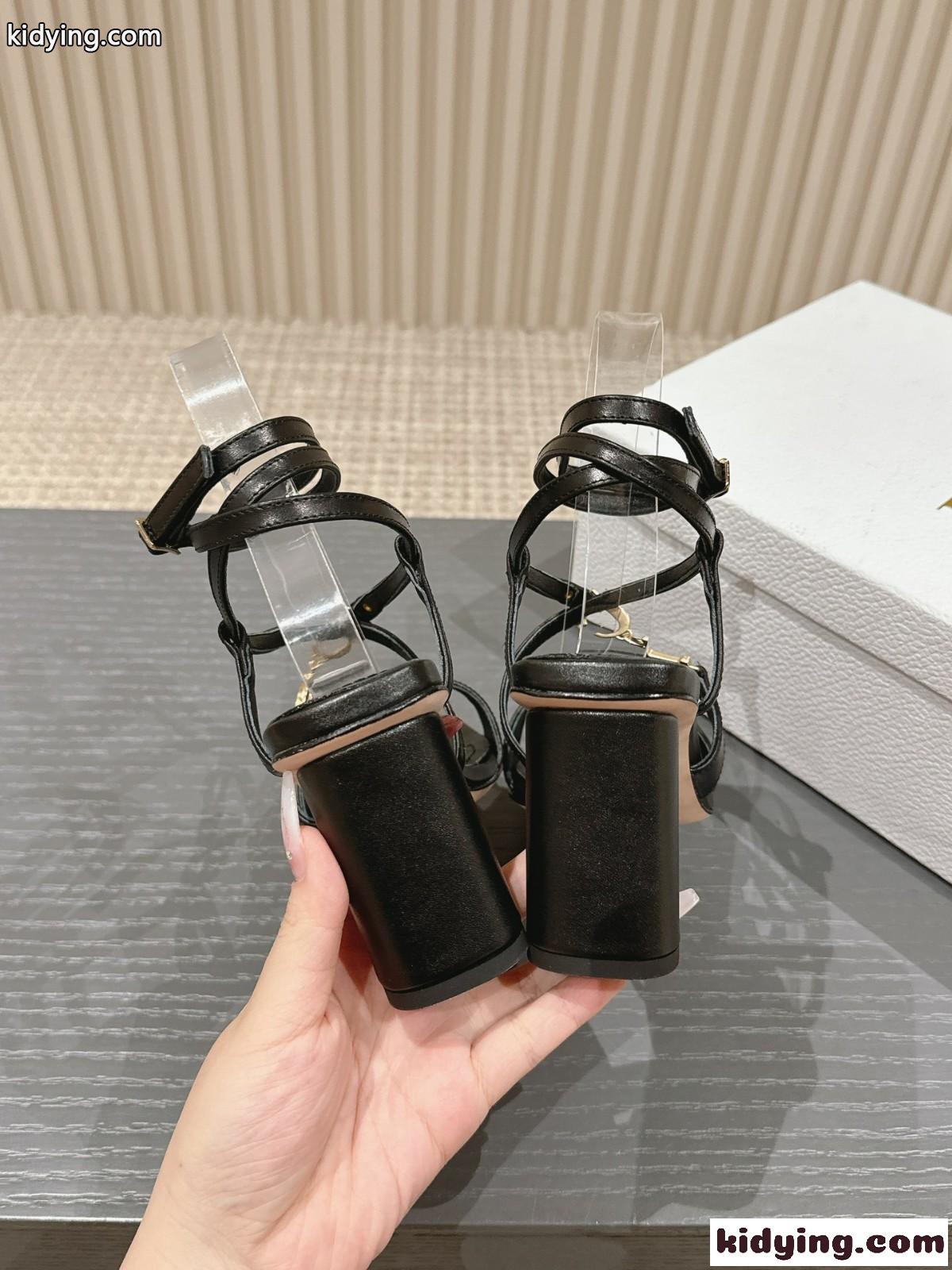 洗練されたCest Dior ヒールサンダル クリスチャン・ディオール サンダル コピー ブラック-1