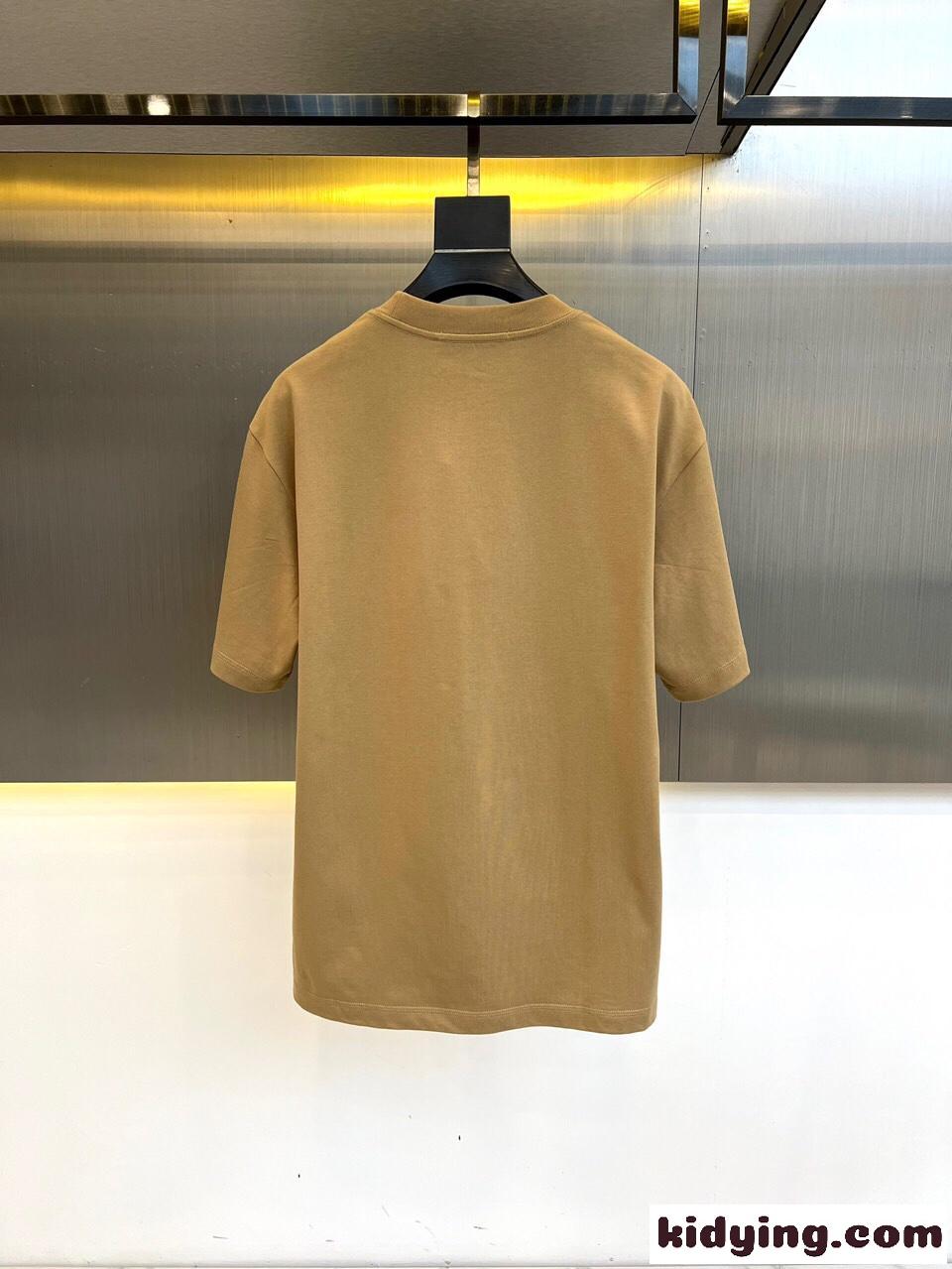 GUCCIプリント コットンジャージー Tシャツ グッチ 半袖Tシャツ コピー カーキ-3