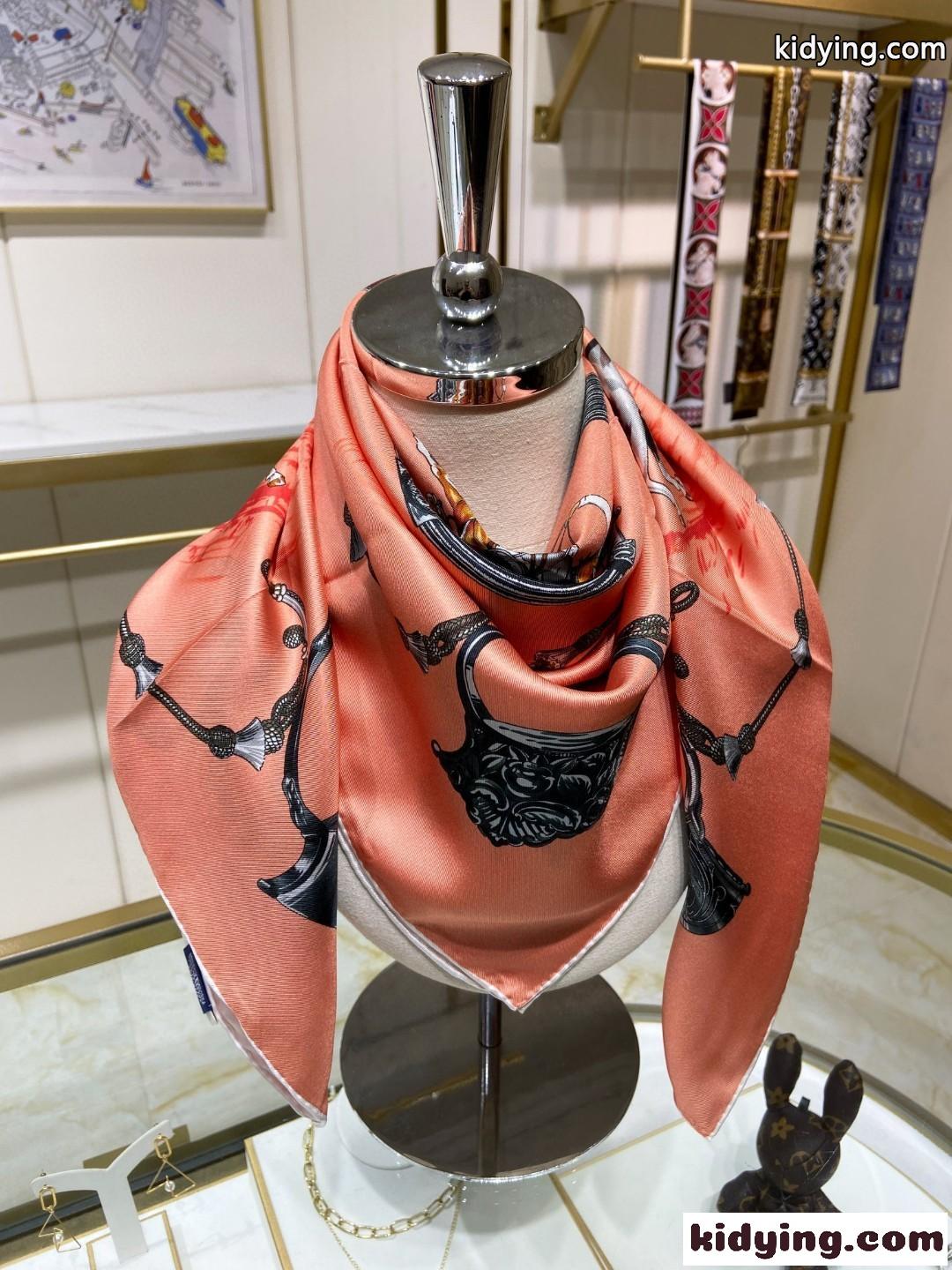 大人のお洒落 上品 パンパ Pampa エルメス スカーフ コピー プリント-3