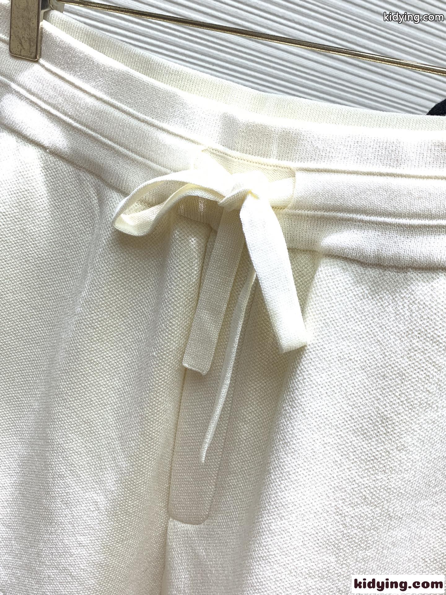 カジュアル リラックス ロゴ入り クロムハーツ パンツ コピー ショートパンツ ベージュ-1