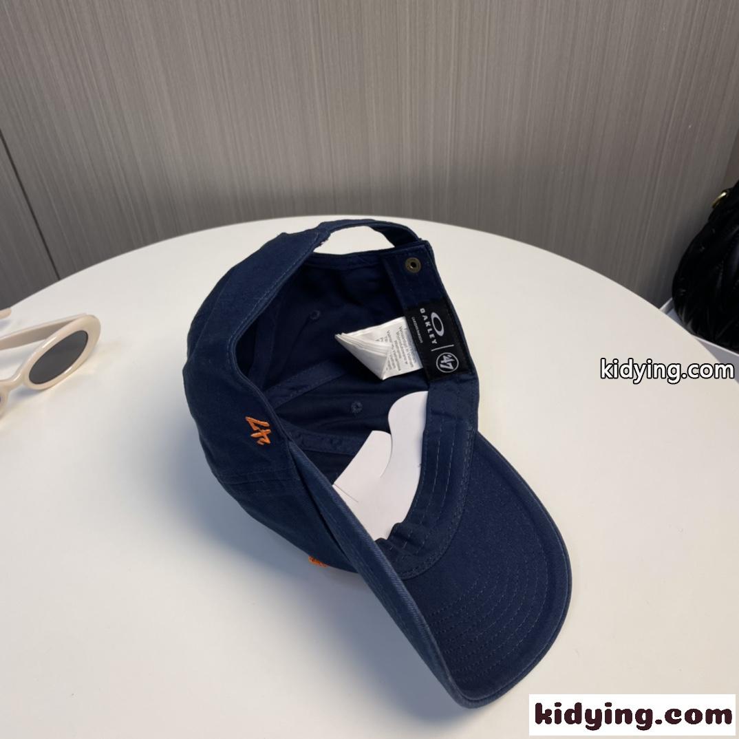 オークリー キャップ 偽物 OAKLEY x 47 brand ベースボールキャップ 帽子-1