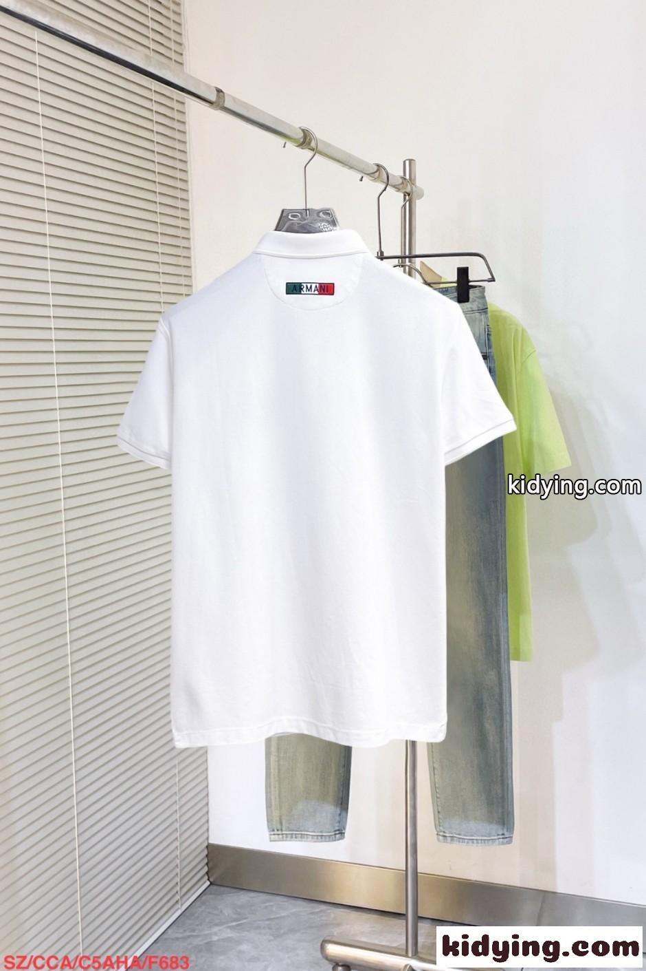 カジュアル 洗練された ロゴ入り ポロシャツ アルマーニ Tシャツ 偽物 ホワイト-1