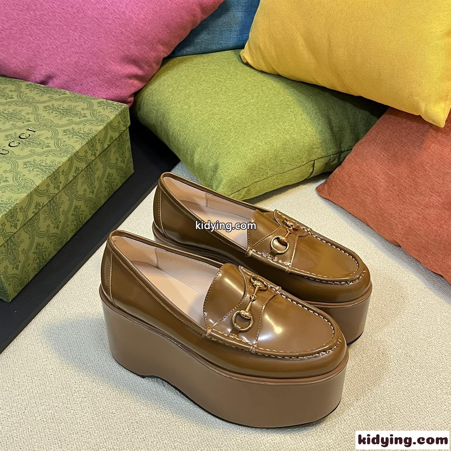 GUCCI ホースビット ウィメンズ プラットフォーム ローファー グッチ シューズ コピー ブラウン-2