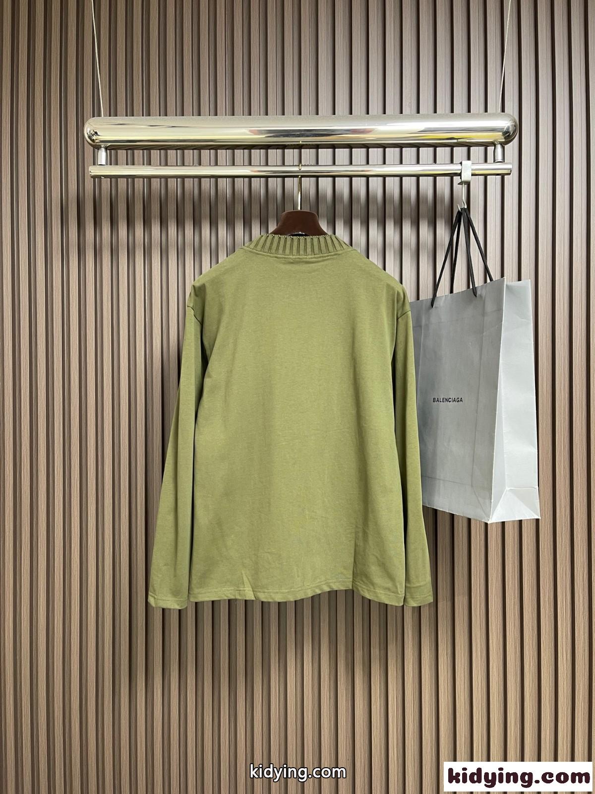 アナグラム刺繍 クルーネック 長袖Tシャツ ロエベ Tシャツ 偽物 グリーン-0