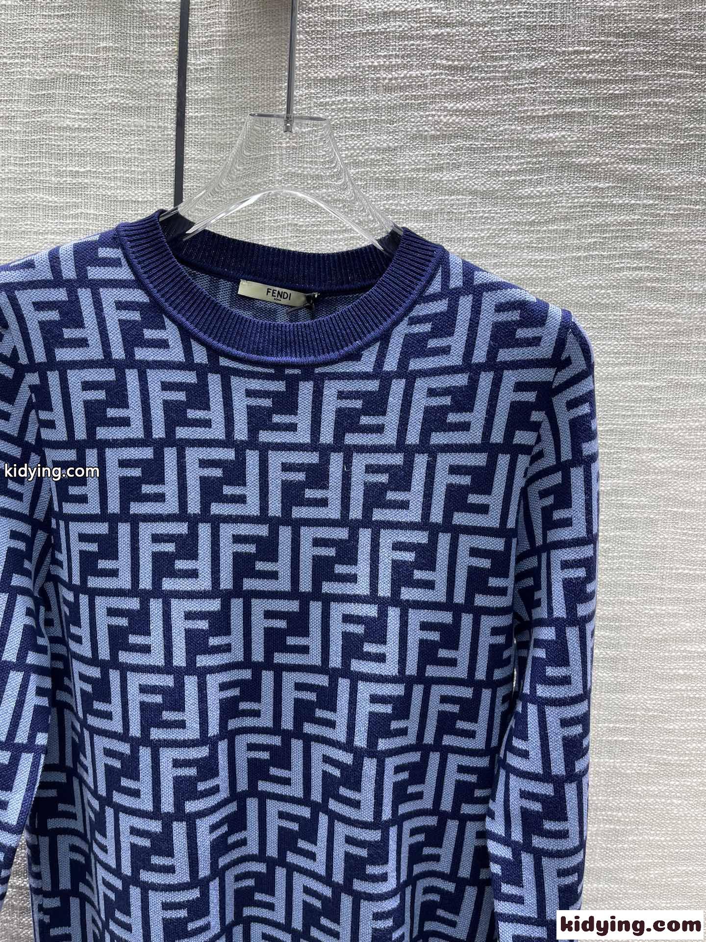フェンディ セーター コピー 人気 FFジャガード 合わせやすい クルーネック-2