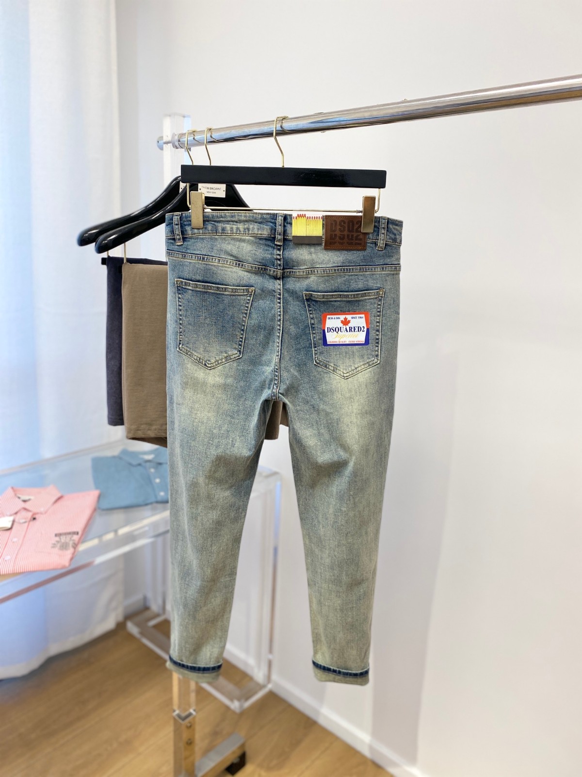 ディースクエアード ジーンズ コピー カジュアル 合わせやすい デニムパンツ メンズ-4