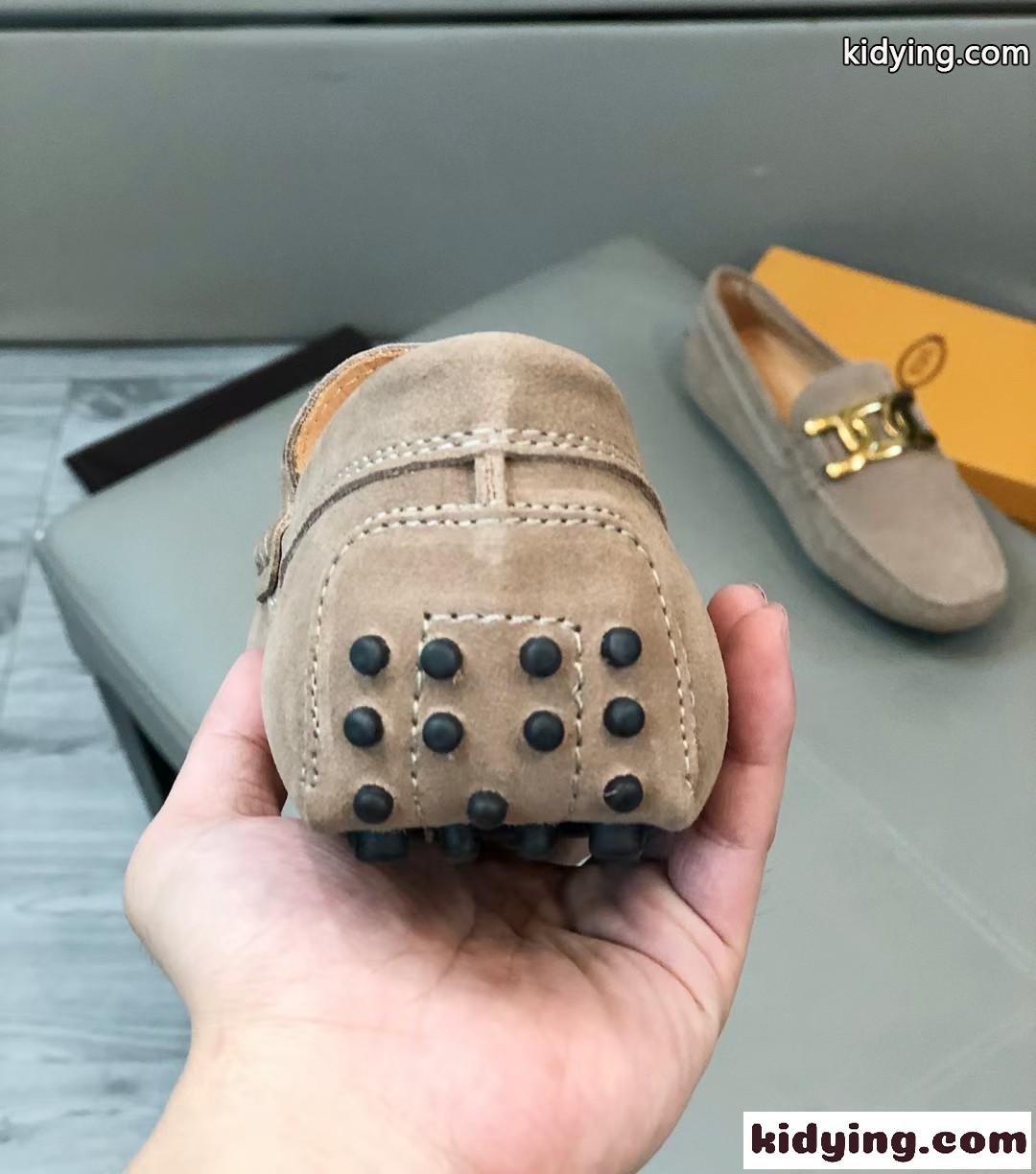トッズ シューズ コピー シティ ゴンミーニ スエード ドライビングシューズ ベージュ-3