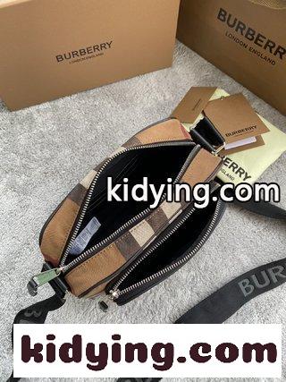 早秋の新型帆布のチェック柄のカメラバッグ 最近burberryのこのカメラバッグが大好きです バーバリー バッグ 購入 コピー-3
