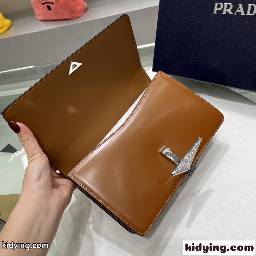 レトロ オシャレ 高級感 プラダ バッグ 人気 コピー ショルダーバッグ 気質アップ 斜め掛け レディースバッグ-4