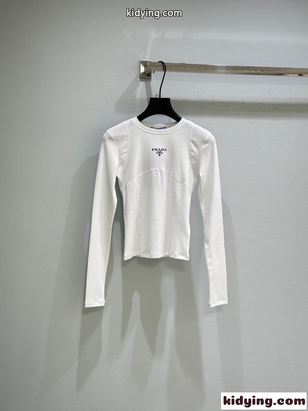 シンプル ロゴプリント 長袖Tシャツ プラダ Tシャツ 偽物 クルーネック-2