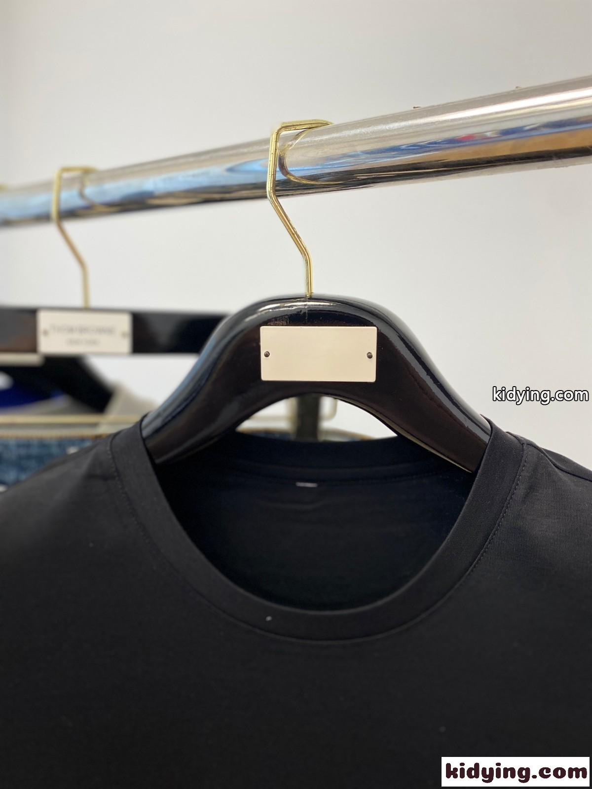シンプル 合わせやすい クルーネック コットン バルマン Tシャツ コピー 半袖 ブラック-4