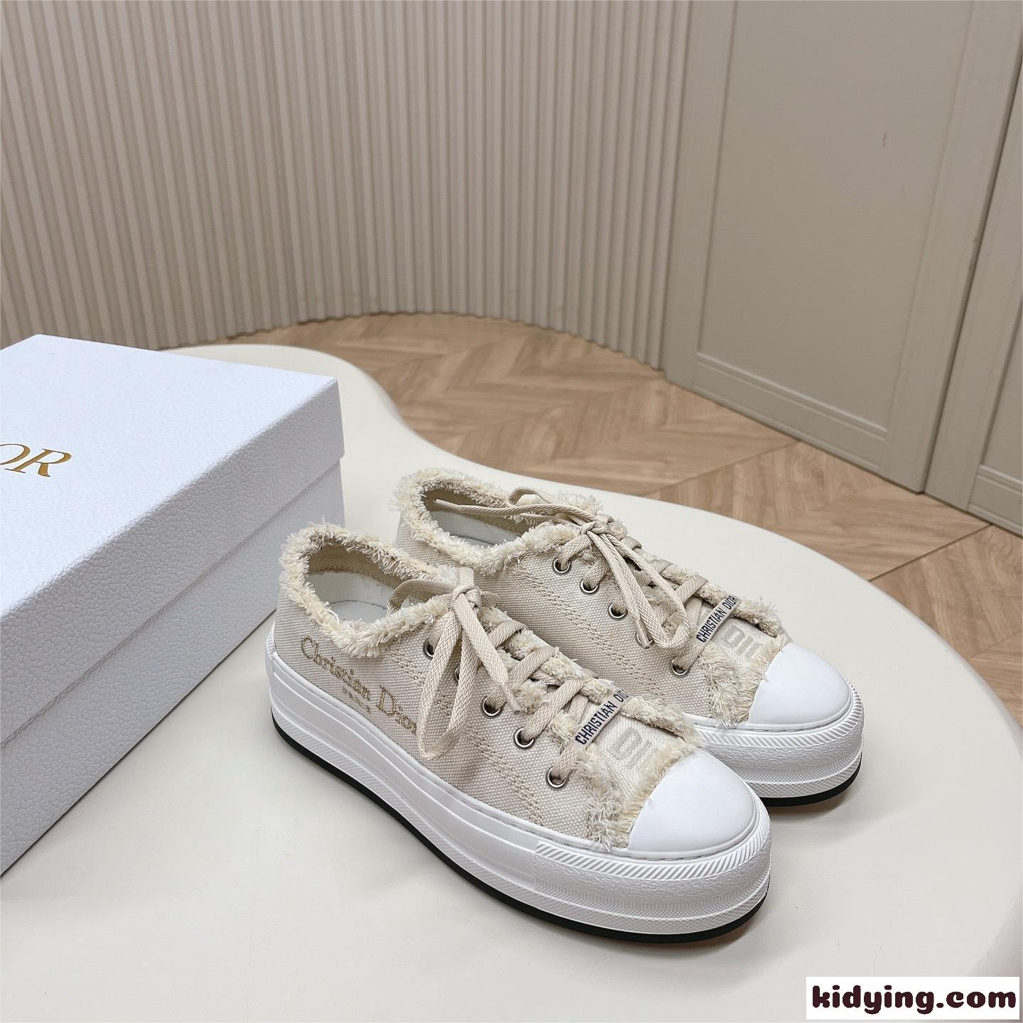 WalknDior プラットフォームスニーカー クリスチャン・ディオール スニーカー コピー-1