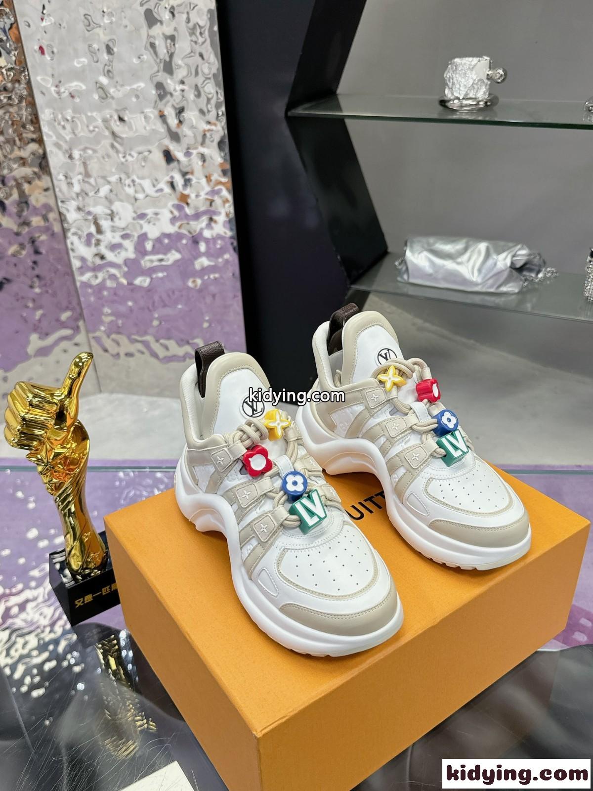 大人気 レディース ルイ・ヴィトン スーパーコピー LV アークライト・ライン スニーカー-1