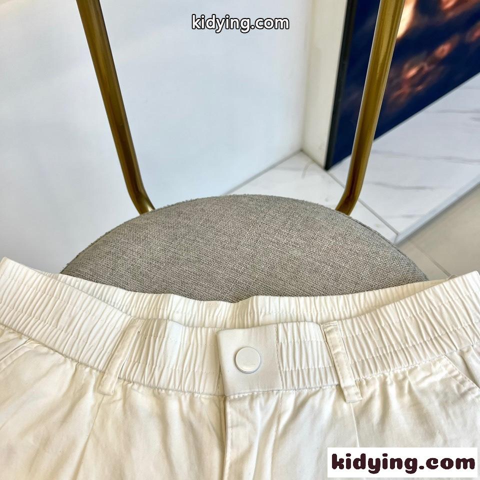 シンプル 合わせやすい モンクレール パンツ コピー ショートパンツ ホワイト-2