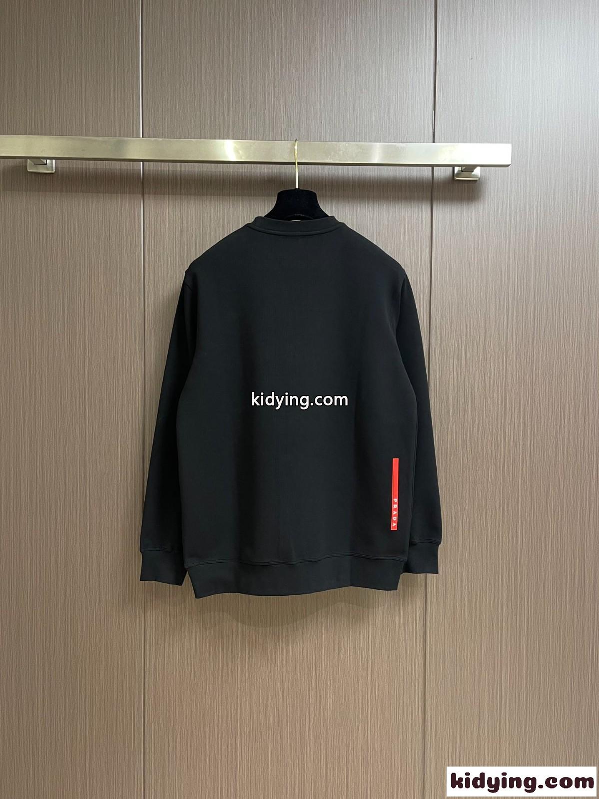 プラダ Tシャツ コピー 定番 カジュアル スウェットシャツ ブラック-0