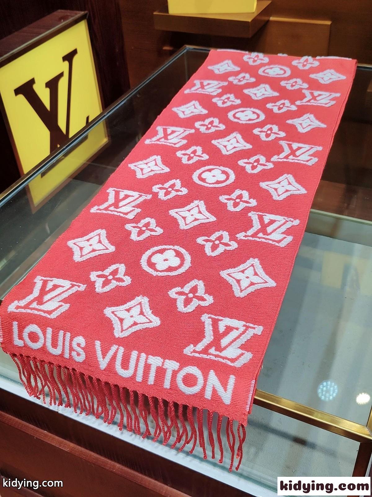 人気 ウール & カシミヤ マフラー･LV 3D ルイヴィトン スカーフ コピー レッド-4