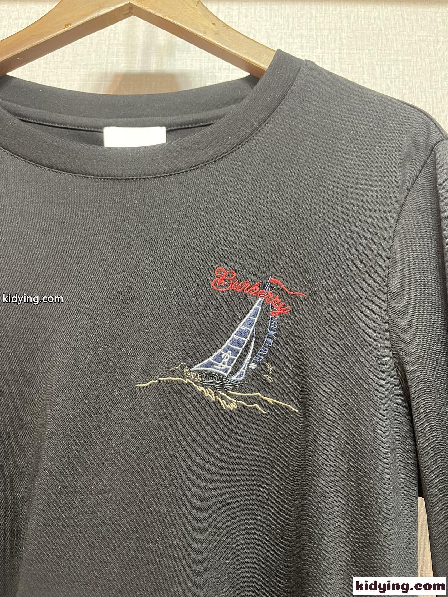 4色あり シンプル セイルボート 長袖Tシャツ バーバリー Tシャツ コピー クルーネック-4