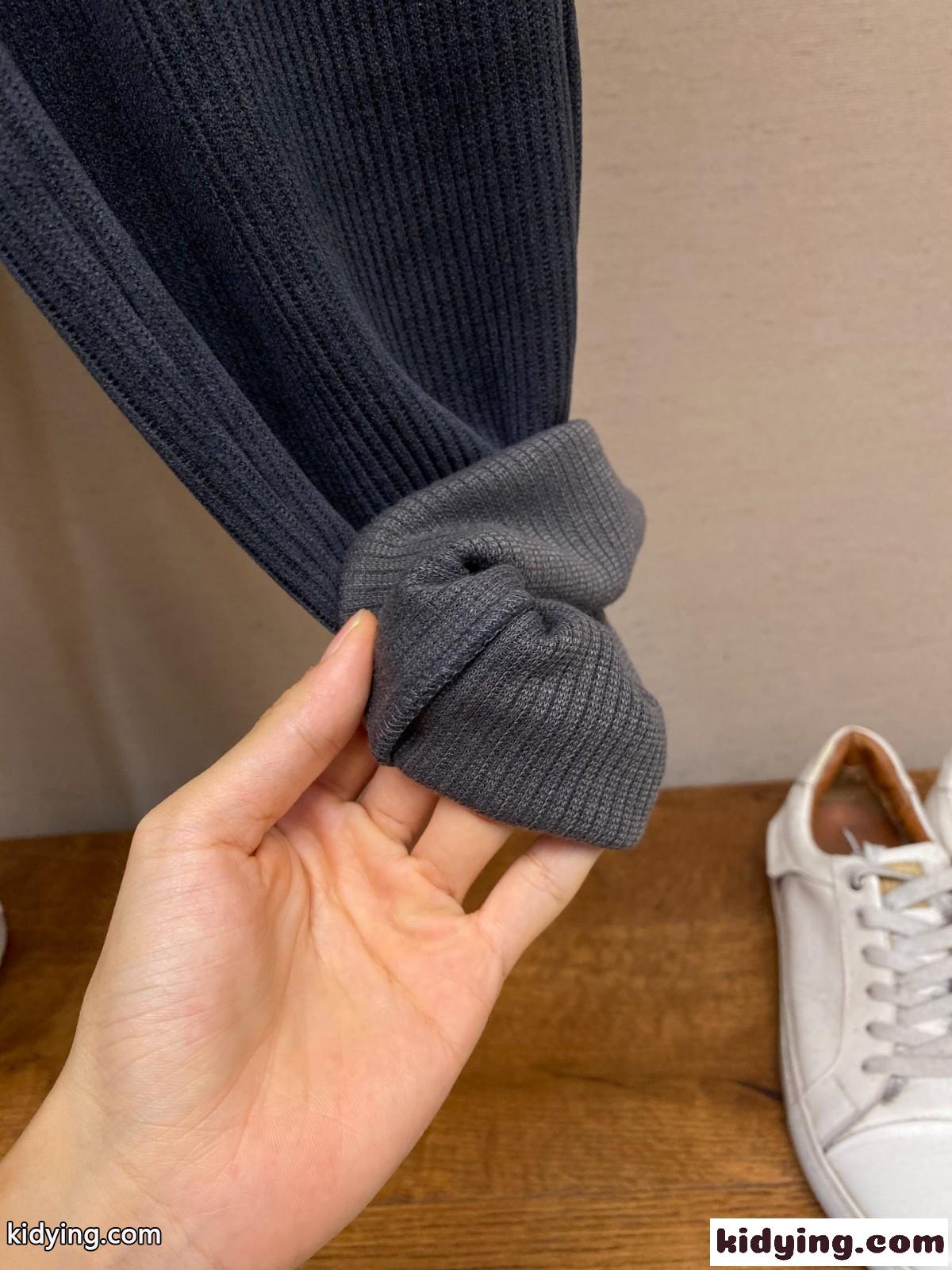 秋冬 アナグラム コーデュロイ カジュアルパンツ ロエベ パンツ コピー ズボン グレー-3