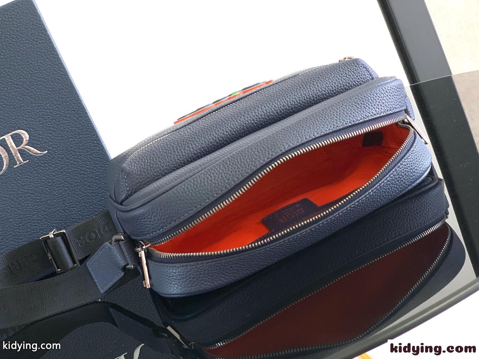 DIOR AND KAWS Rider 2.0 ベルトバッグ スーパーコピー メンズバッグ ネイビー-4