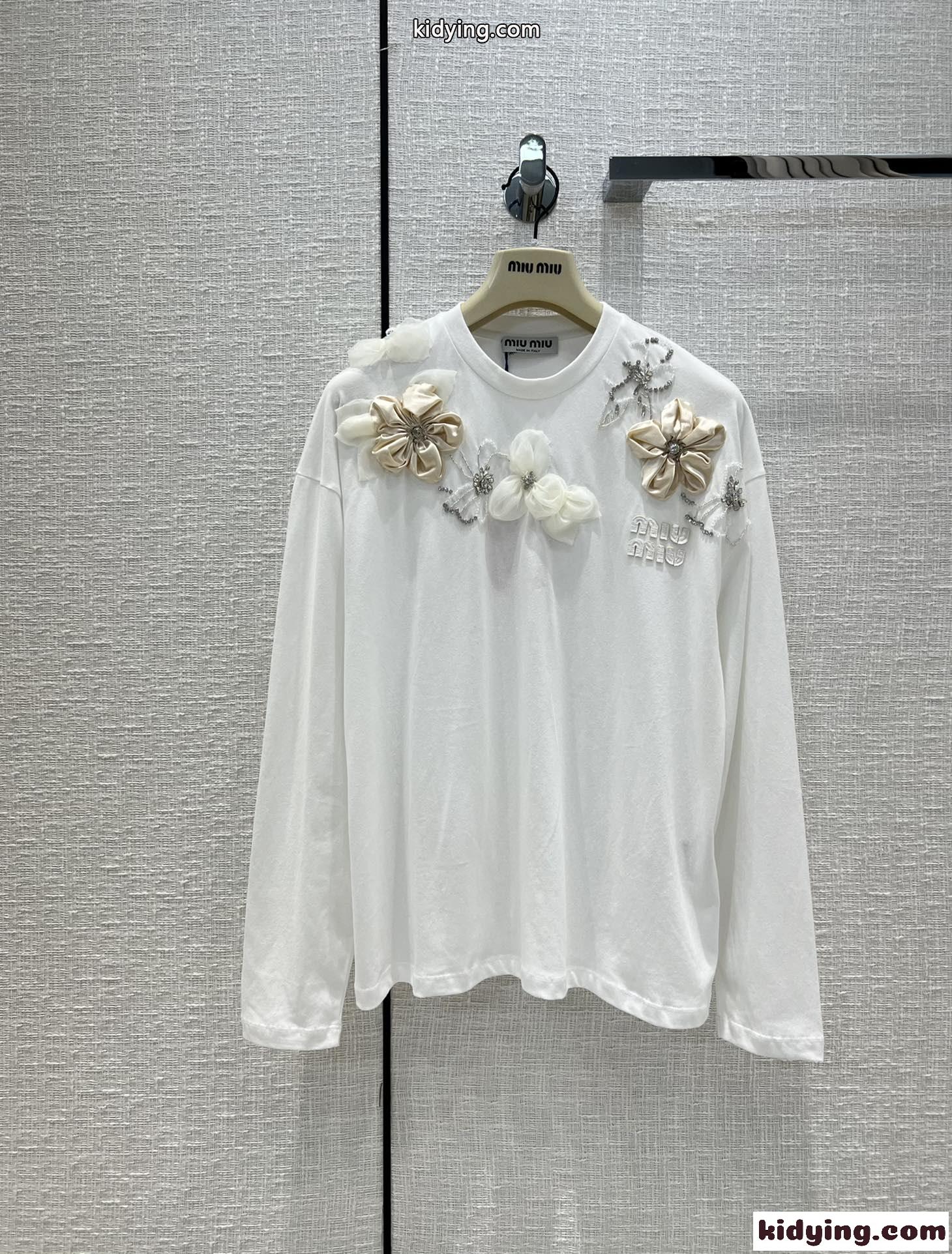 フェミニン おしゃれ 刺繍 ミュウミュウ Tシャツ コピー クルーネック 長袖 コットン Tシャツ-2