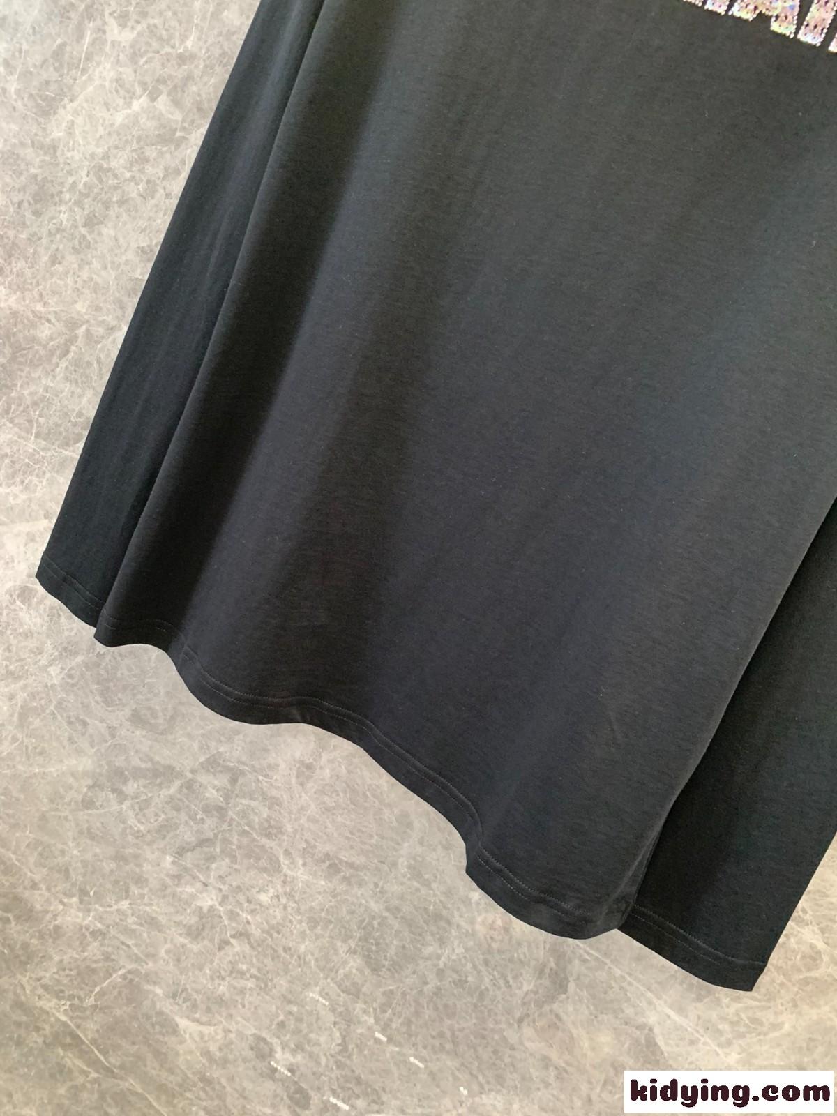 シンプル ロゴ入り 長袖Tシャツ バルマン Tシャツ コピー ブラック-0