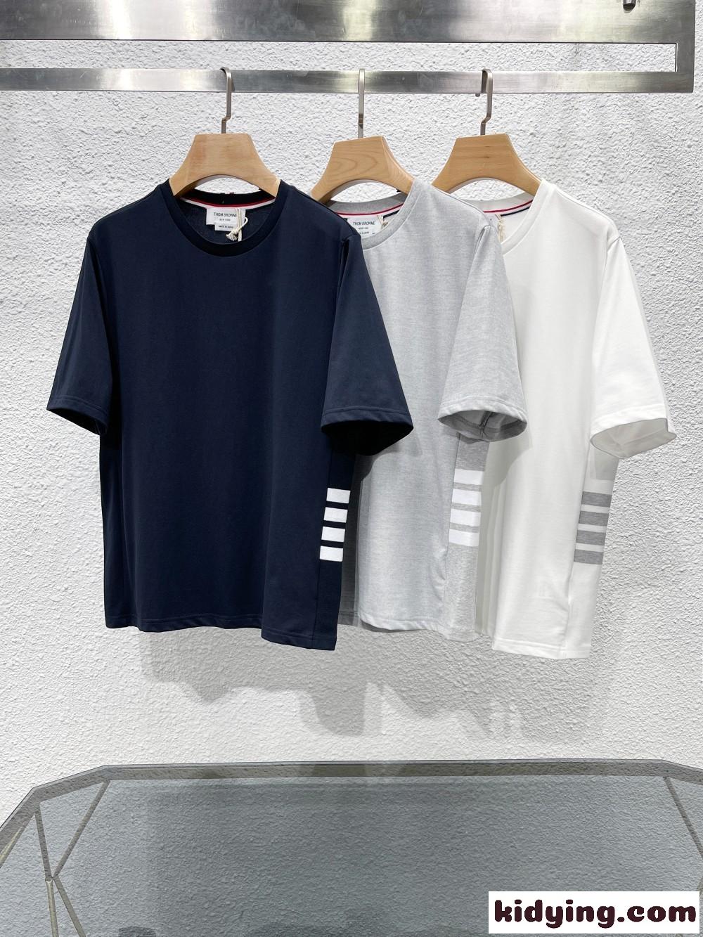 トムブラウン tシャツ コピー 半袖 高級感 コットン 男女兼用 人気 クルーネック 定番 トップス-0