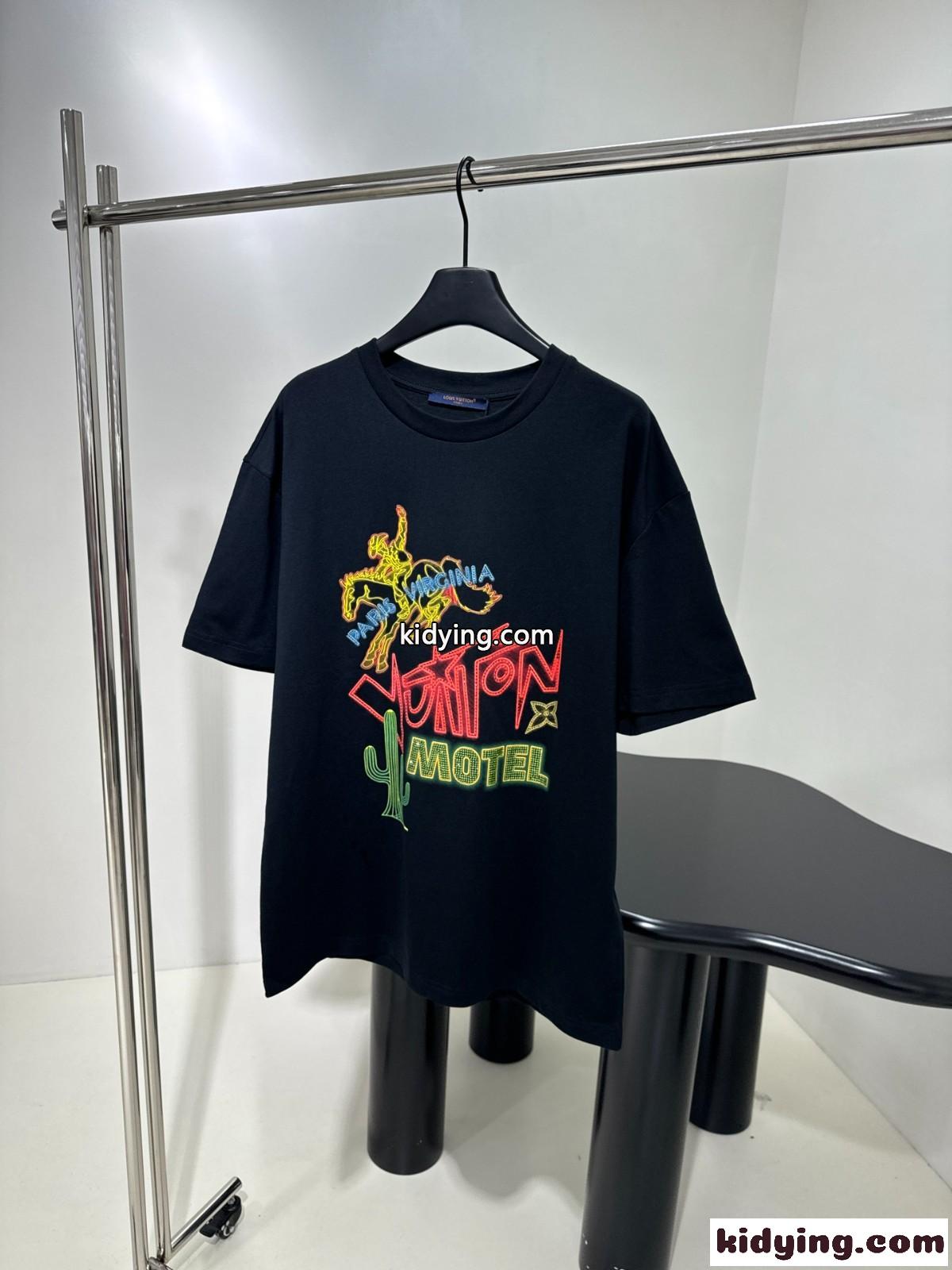 グラフィックエンベリッシュドコットンTシャツ ルイヴィトン Tシャツ コピー 半袖Tシャツ-0