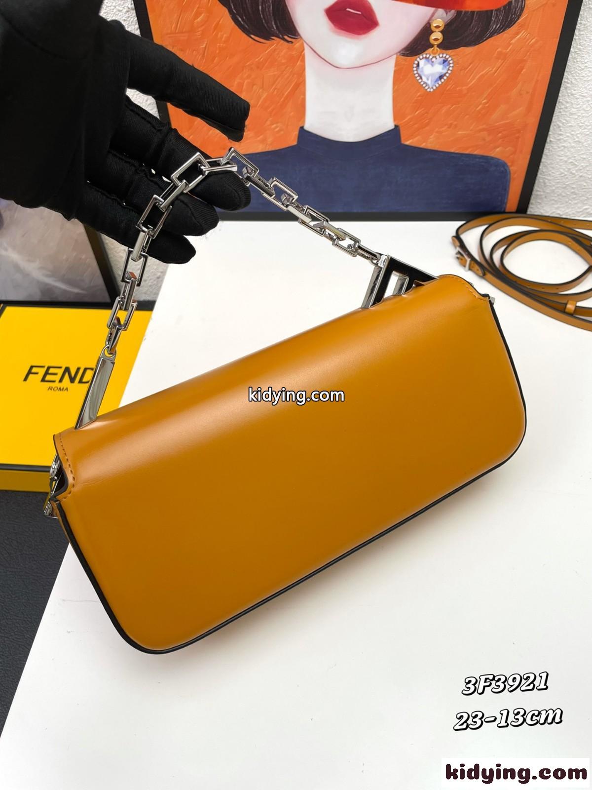 新作～フェンディ ファースト サイト フェンディ バッグ 人気 コピー レディース ミニバッグ ブラウン-1