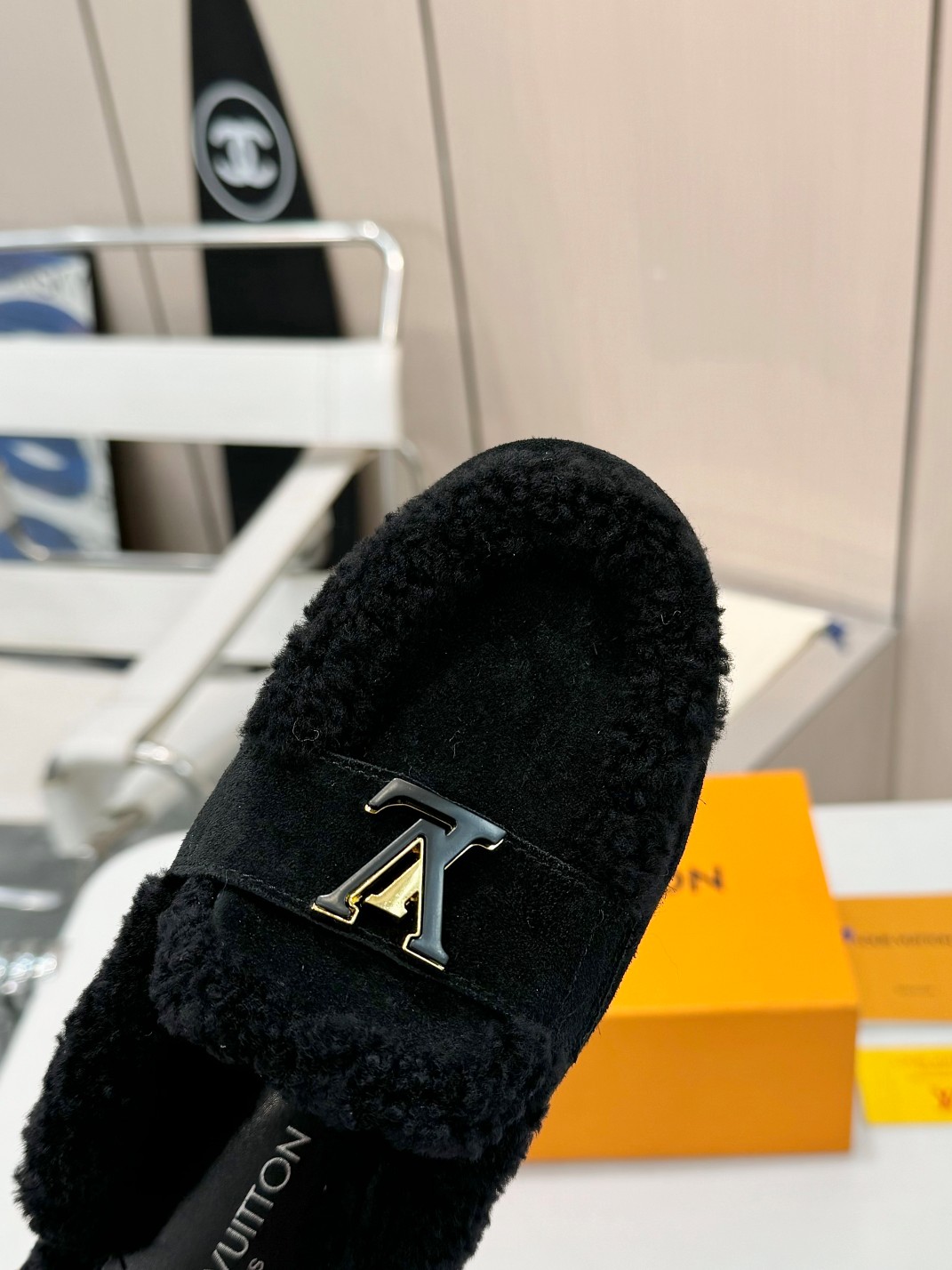 人気 LV カプリ・オープン・ローファー ルイヴィトン シューズ コピー ブラック-4