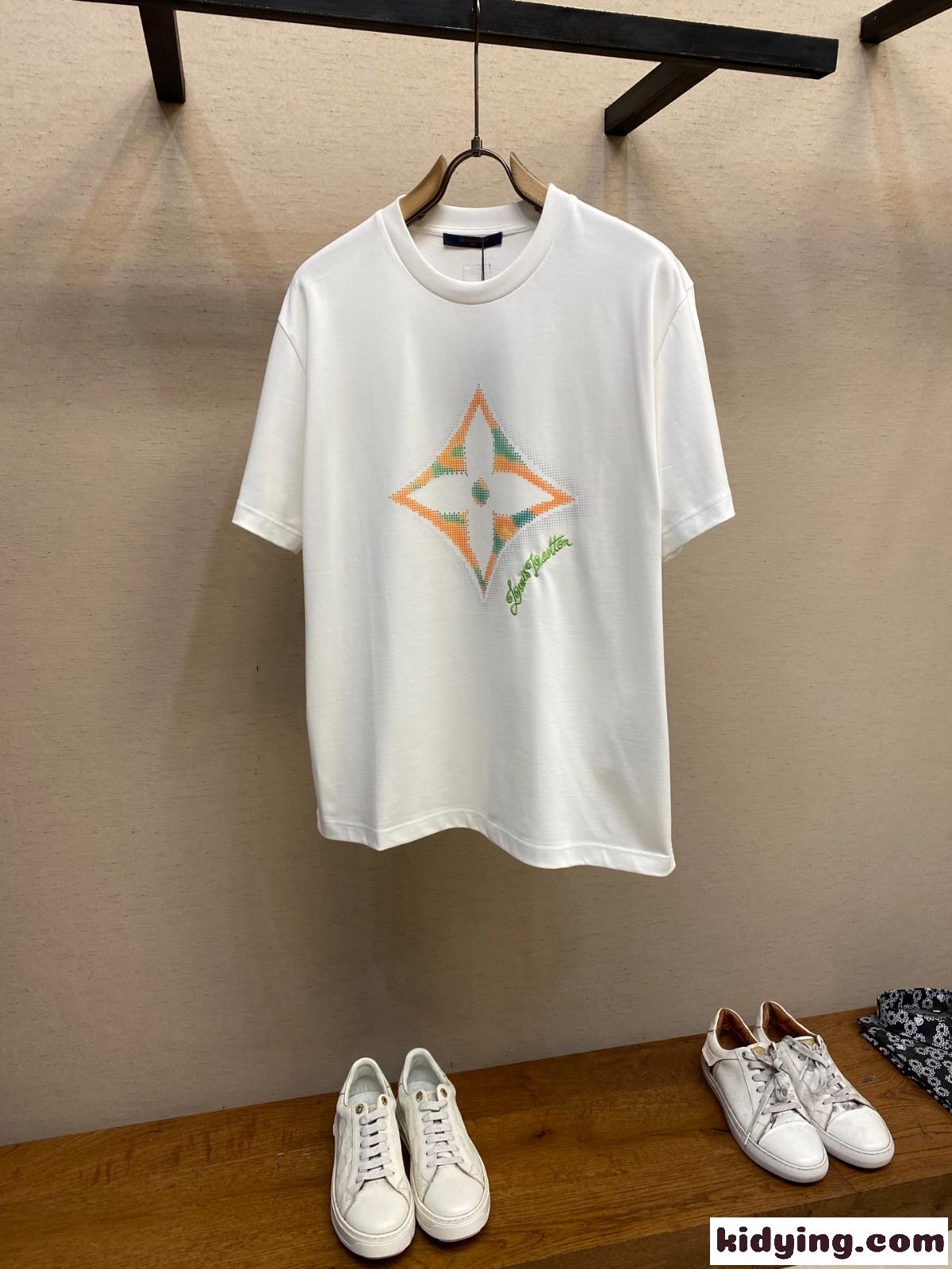 モノグラム フラワー 3DグラディエントプリントTシャツ ルイ・ヴィトン Tシャツ コピー-2