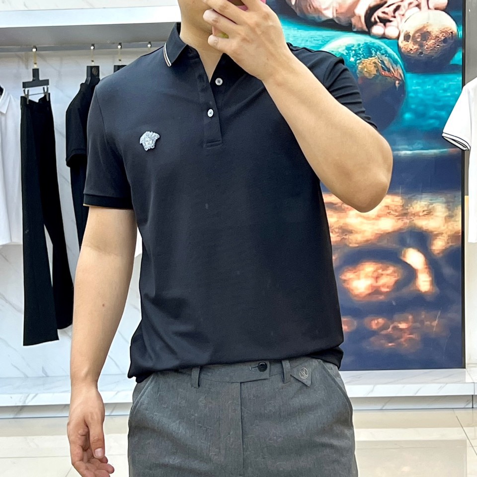 洗練された ビジネス カジュアル 半袖 ポロシャツ ヴェルサーチェ Tシャツ コピー ブラック-2