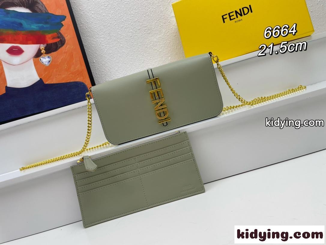 フェンディグラフィ 財布内蔵ミニバッグ スーパーコピー ライトグリーンレザー チェーン 財布-2