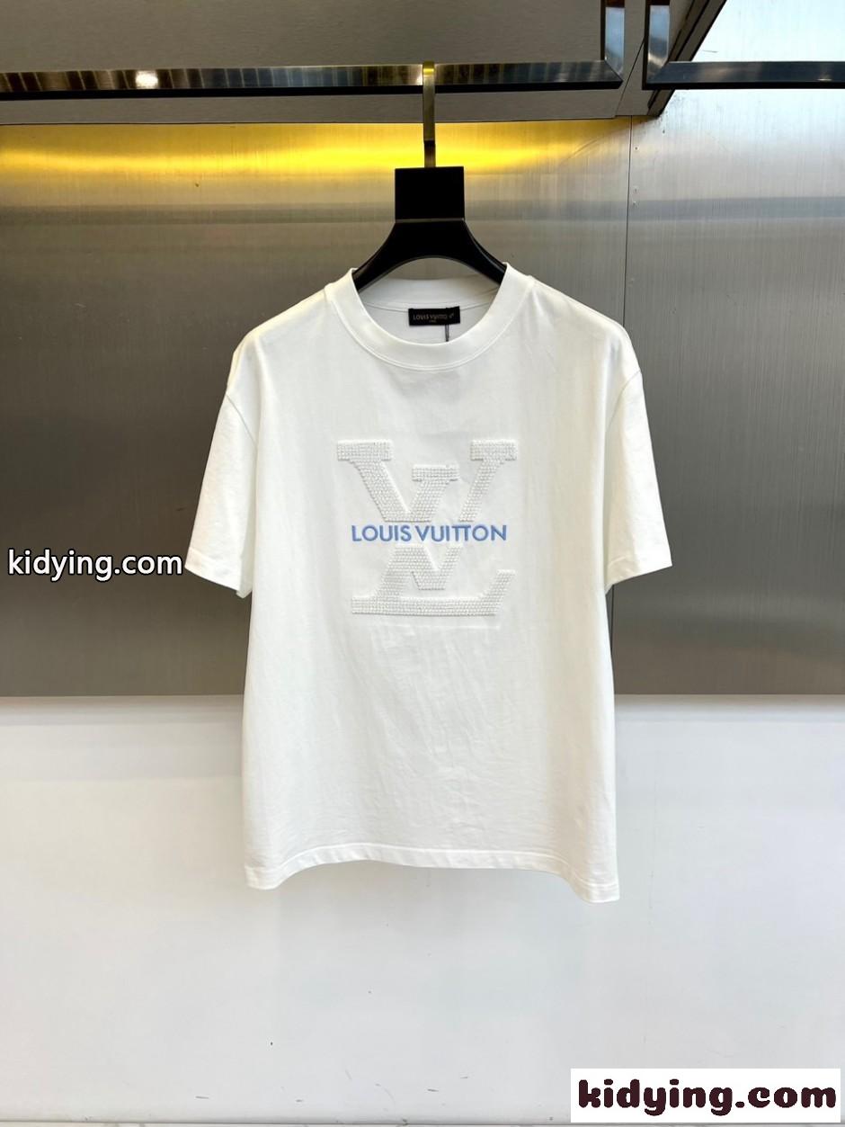 定番 カジュアル ロゴ入り 半袖Tシャツ ルイ・ヴィトン Tシャツ 偽物 ホワイト-0