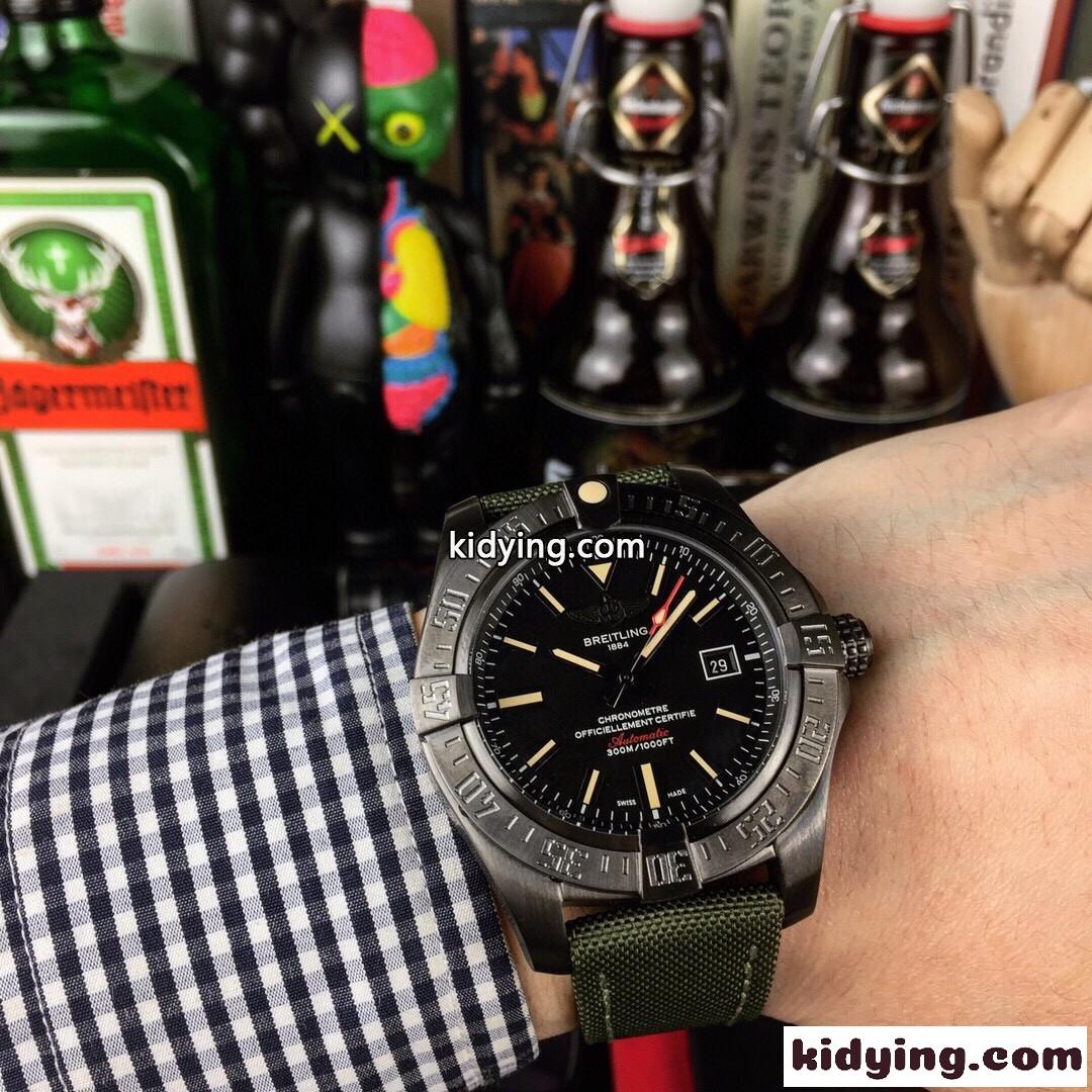 ブライトリング 人気 メンズ コピー Breitlingアベンジャーズシリーズ 全自動機械43*13mm 歴史を変える使命を担っている-4