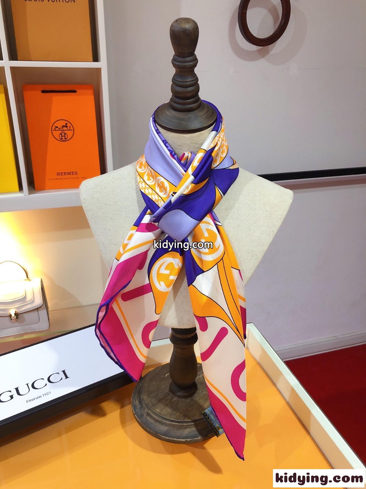GUCCI マキシ フラワー プリント シルク スカーフ スーパーコピー 90CM レディース-5