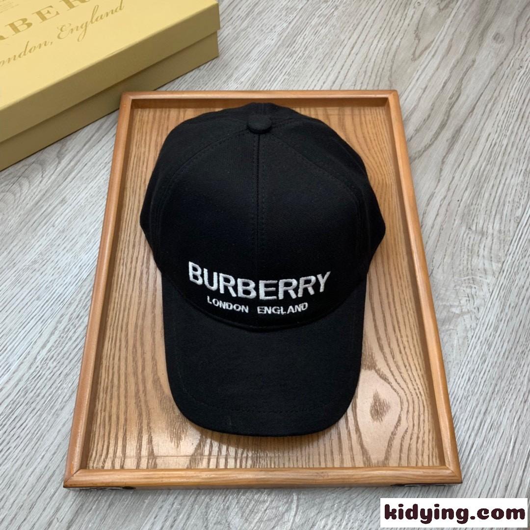ベーシック お洒落 ロゴ 刺繍入り バーバリー キャップ コピー コットンカジュアル 帽子-0