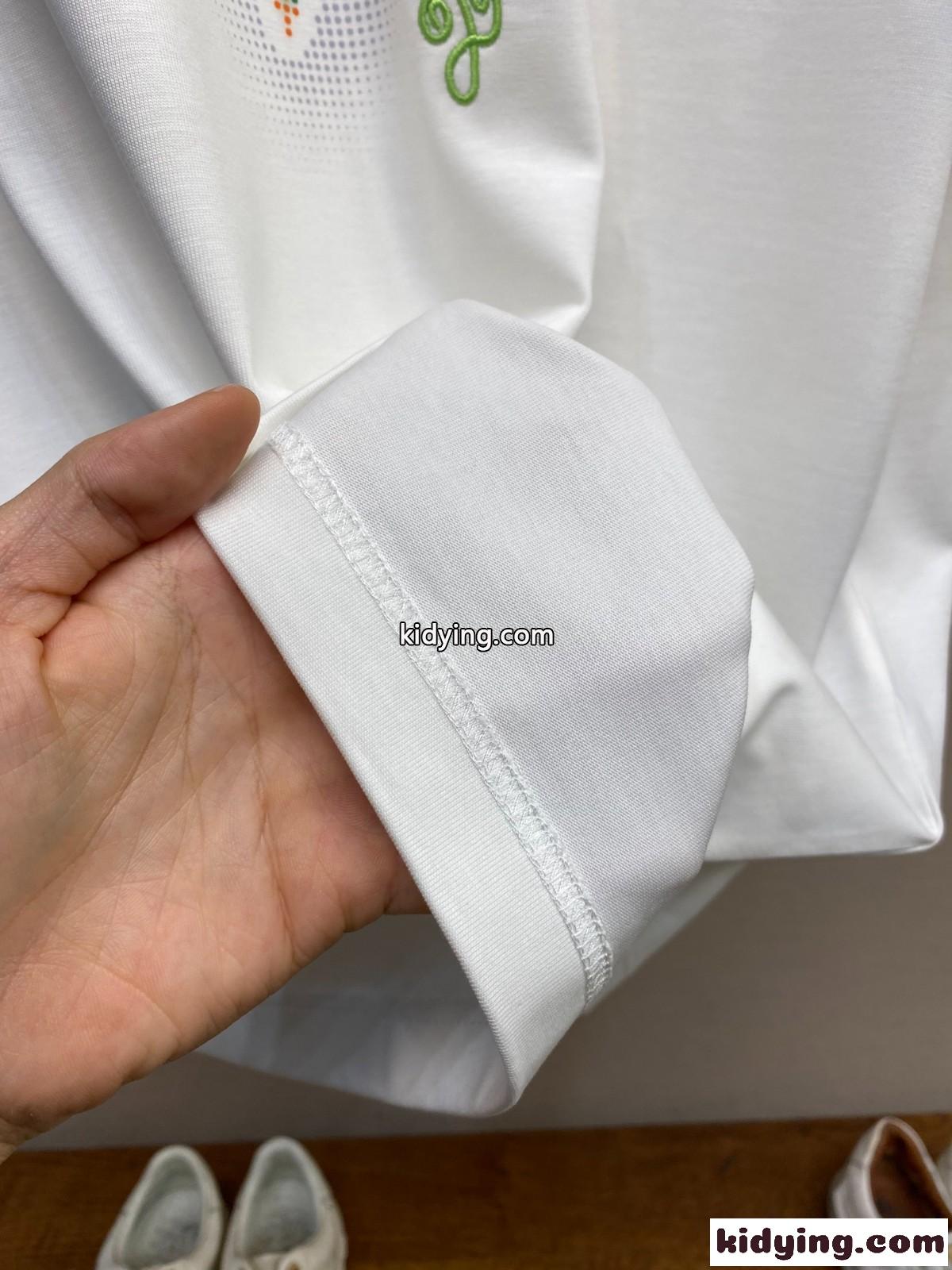 モノグラム フラワー 3DグラディエントプリントTシャツ ルイ・ヴィトン Tシャツ コピー-3