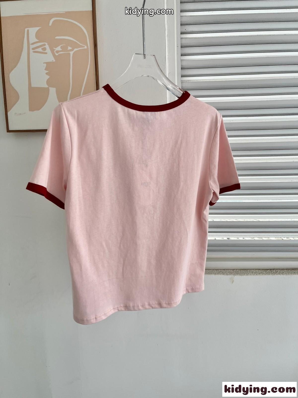 新作 CELINE PARIS 70S 半袖Tシャツ 人気 セリーヌ Tシャツ コピー クルーネック-3